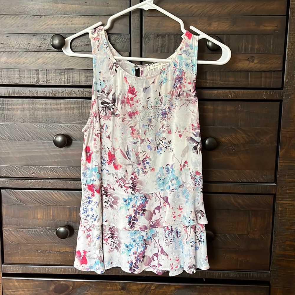 Willow & Clay double peplum sleeveless tank